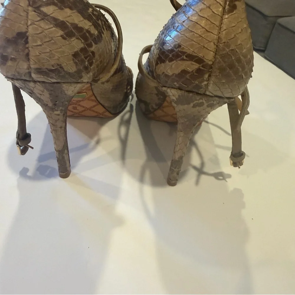 L.A.M.B. Black Strappy Stiletto Heels Leather Heels Size 6